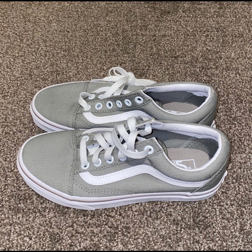BRAND NEW Old Skool Vans